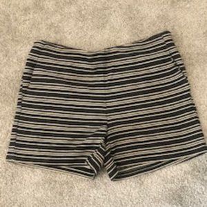 Black and Beige Size 8 Kenar Shorts